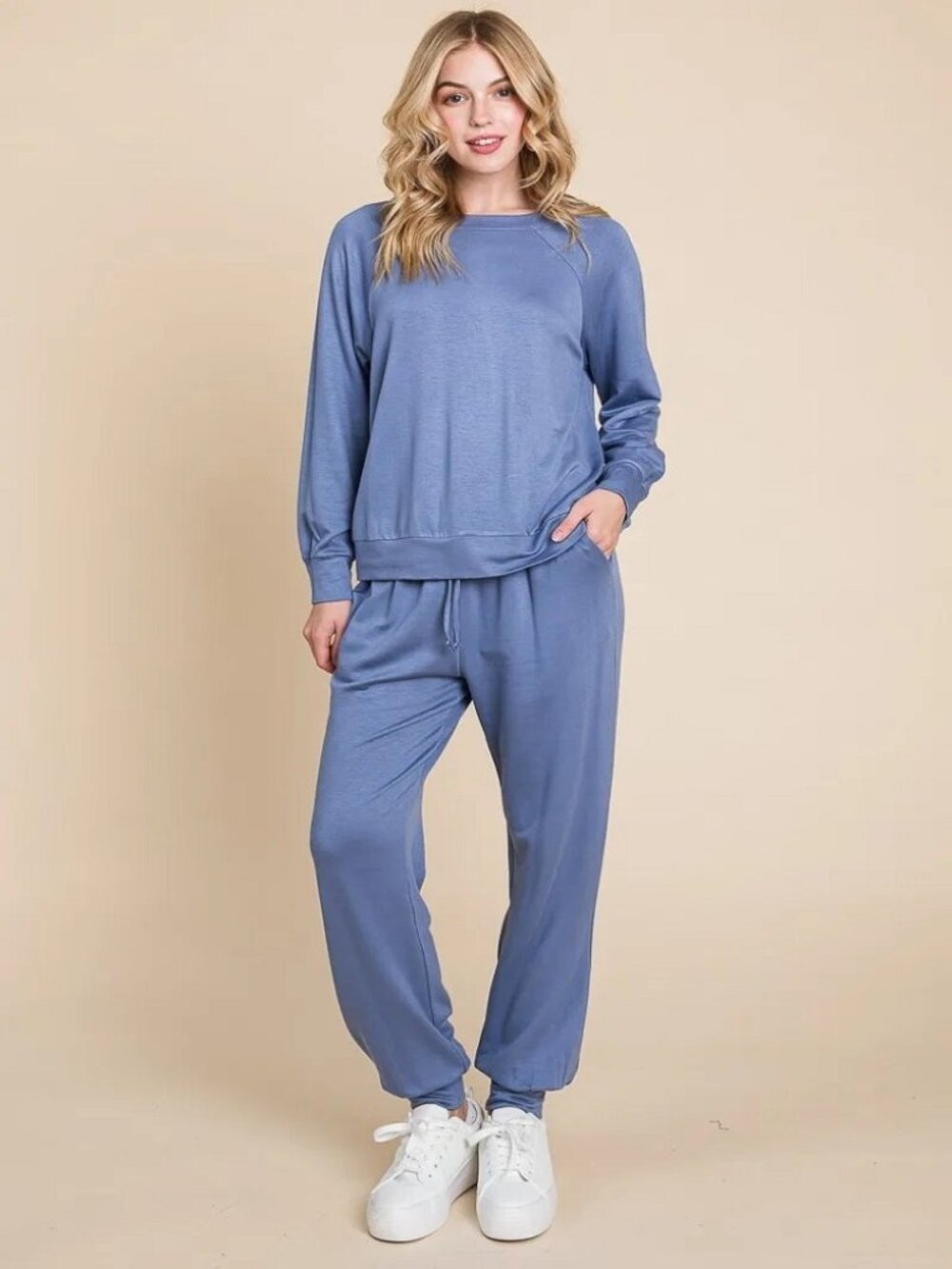 2-Piece Lounge Set Raglan Sleeve Round Neck Top & Pants Cozy Outfit - Picture 2 of 3